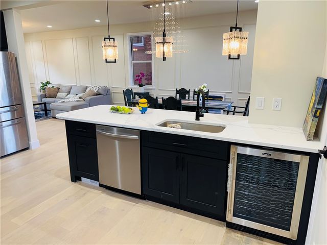 834 Farragut St, Highland Park, PA 15206