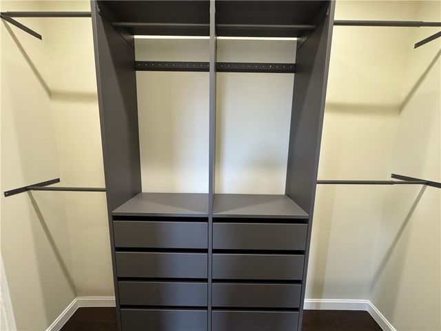 834 Farragut St, Highland Park, PA 15206