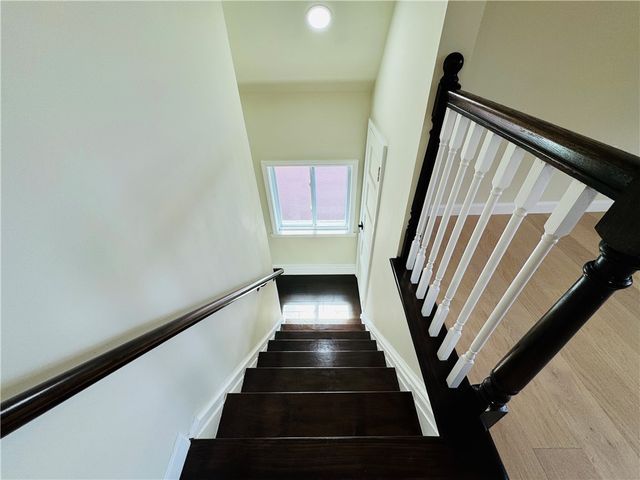 834 Farragut St, Highland Park, PA 15206