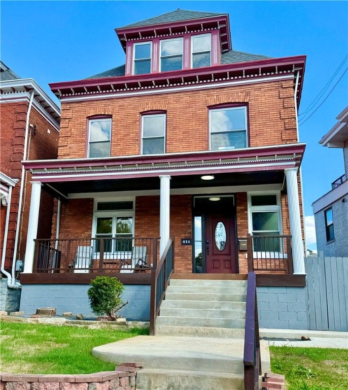834 Farragut St, Highland Park, PA 15206