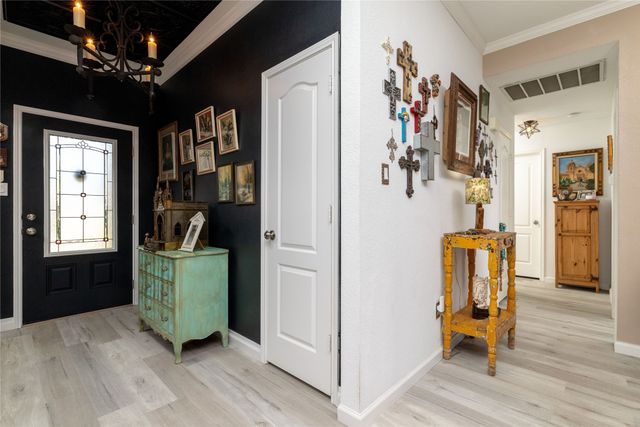 874 Havenbrook Drive, Arlington, TX 76001