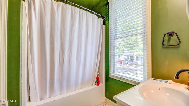 59 Prospect Avenue, Gloversville, NY 12078