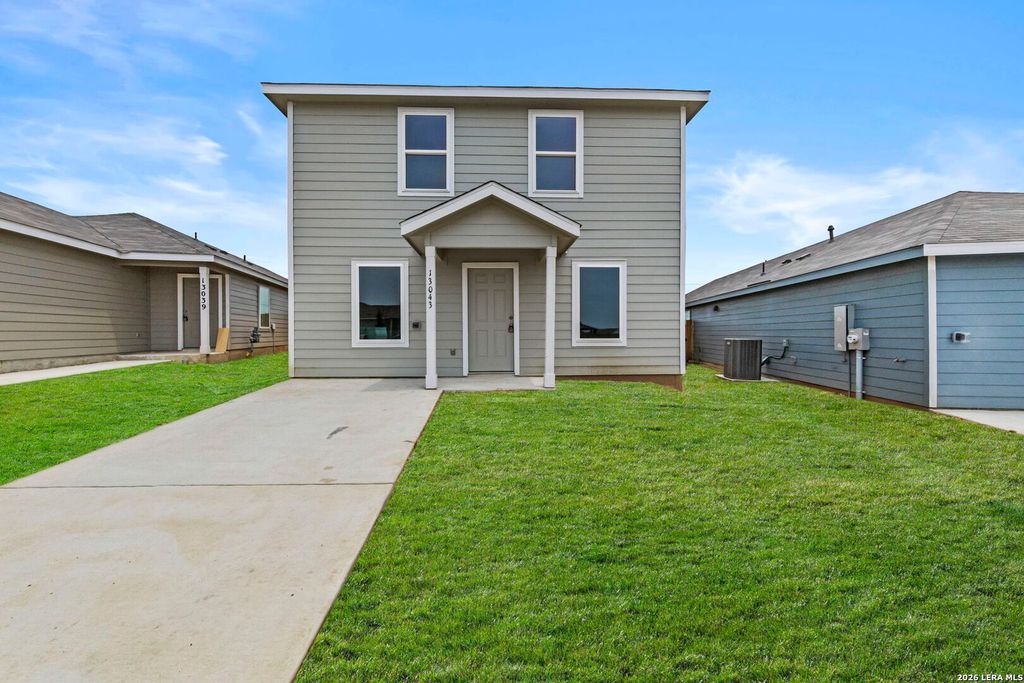 13043 Lake Fryer, St Hedwig, TX 78152