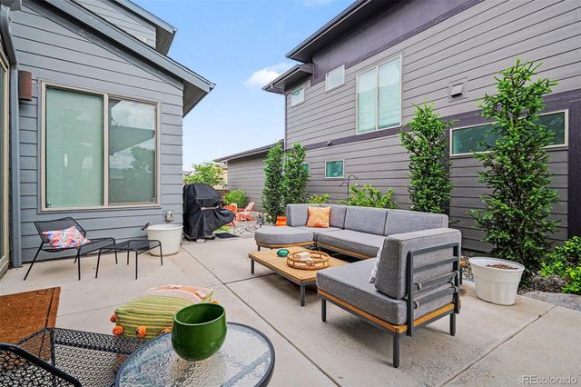 9586 Middle Fork Street, Littleton, CO 80125