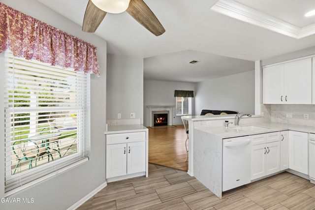 5613 W Avenue L1, Lancaster, CA 93536