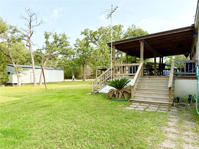 612 Sweetgum Ln, Somerville, TX 77879