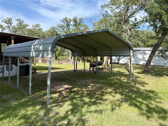 612 Sweetgum Ln, Somerville, TX 77879