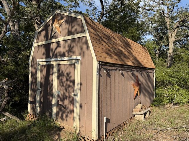 612 Sweetgum Ln, Somerville, TX 77879