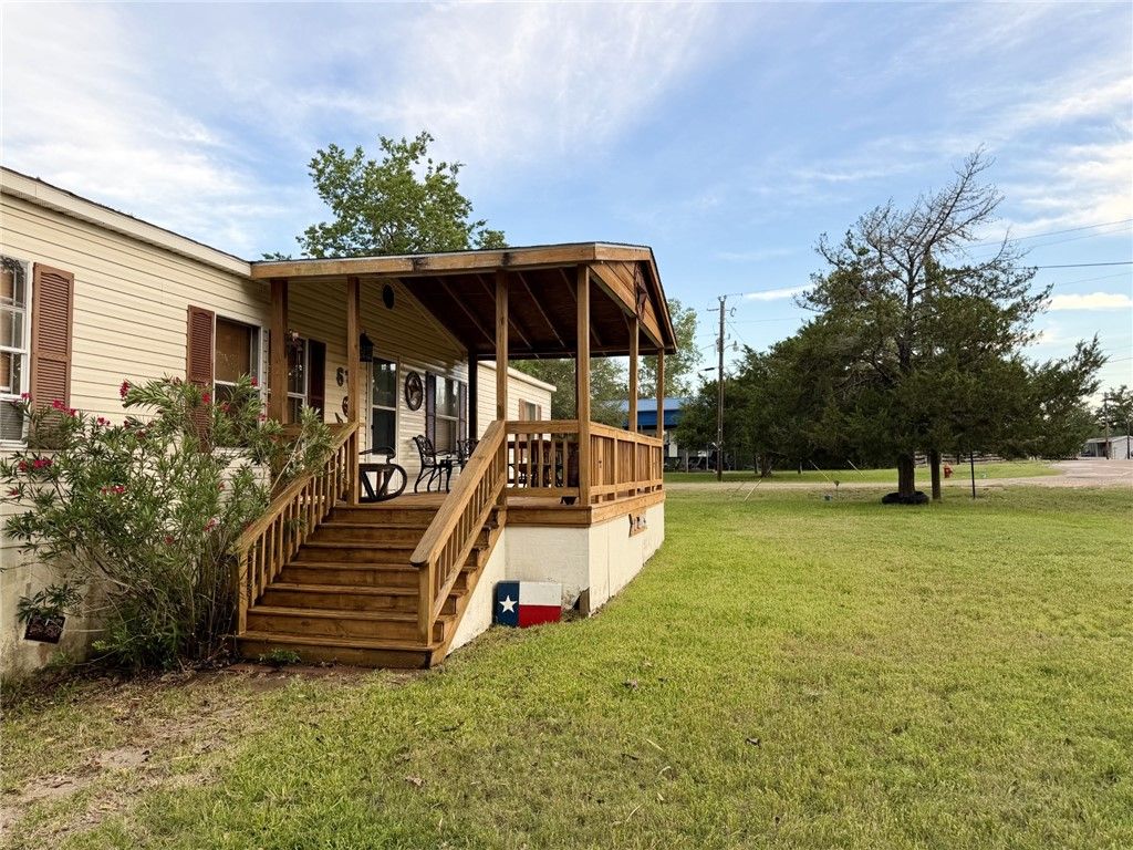 612 Sweetgum Ln, Somerville, TX 77879 — photo 4