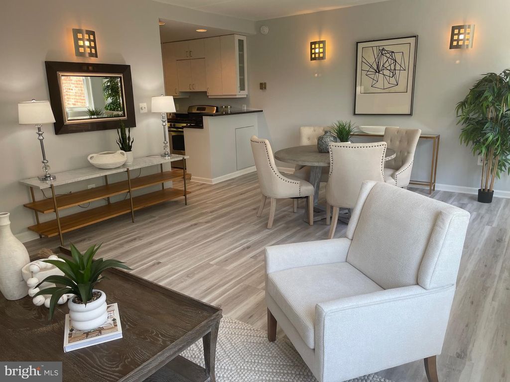 Image 13 of property listing at 4800 CHEVY CHASE DR #508, Chevy Chase, MD 20815