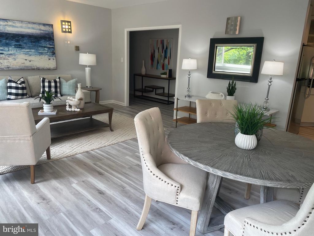 Image 18 of property listing at 4800 CHEVY CHASE DR #508, Chevy Chase, MD 20815