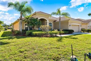 8066 Princeton DR, Naples, FL 34104