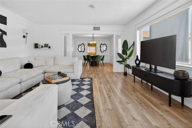 14942 Bryant, Panorama City (los Angeles), CA 91402