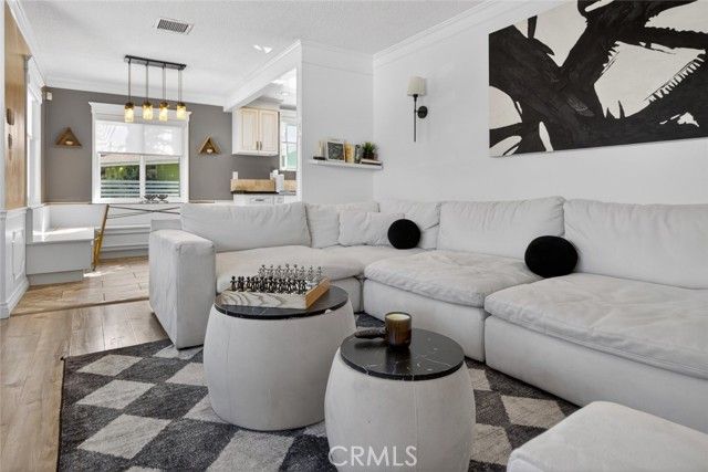 14942 Bryant, Panorama City (los Angeles), CA 91402