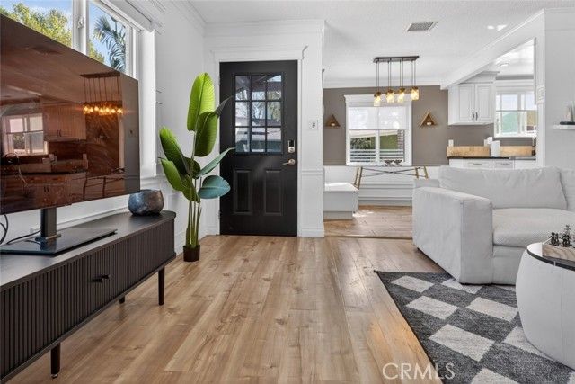 14942 Bryant, Panorama City (los Angeles), CA 91402