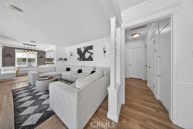 14942 Bryant, Panorama City (los Angeles), CA 91402