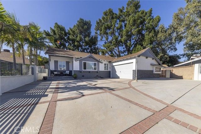 14942 Bryant, Panorama City (los Angeles), CA 91402