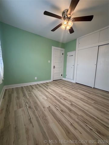 704 E Caddo Street, Cleveland, OK 74020