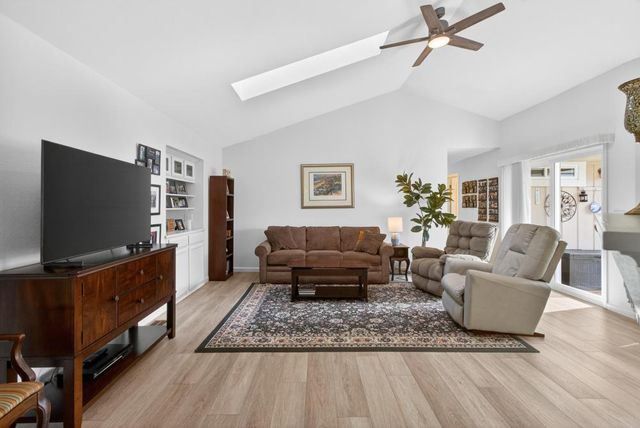 1502 Stone Way, Auburn, CA 95603