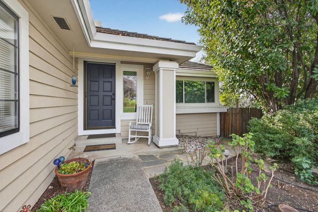 1502 Stone Way, Auburn, CA 95603