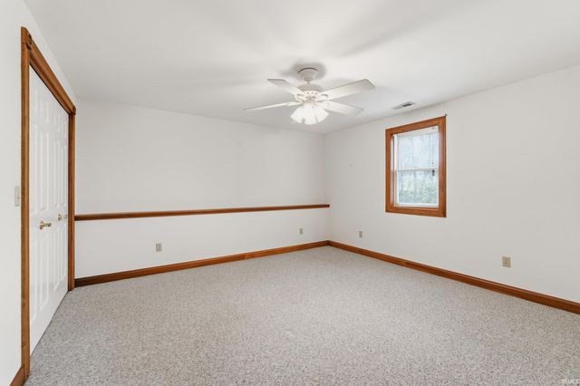 534 Frederick Crossing, Roanoke, IN 46783