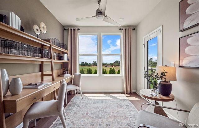 5572 East Spaniel Drive, Ann Arbor, MI 48108