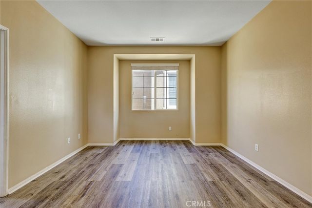 5750 Kingsbury Road, Palmdale, CA 93552