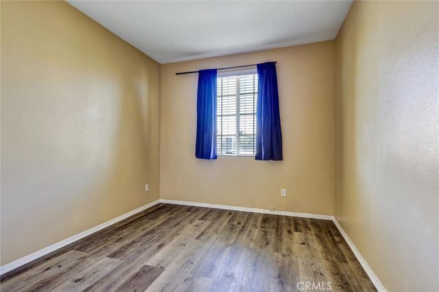 5750 Kingsbury Road, Palmdale, CA 93552