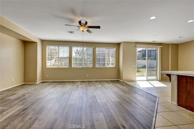 5750 Kingsbury Road, Palmdale, CA 93552