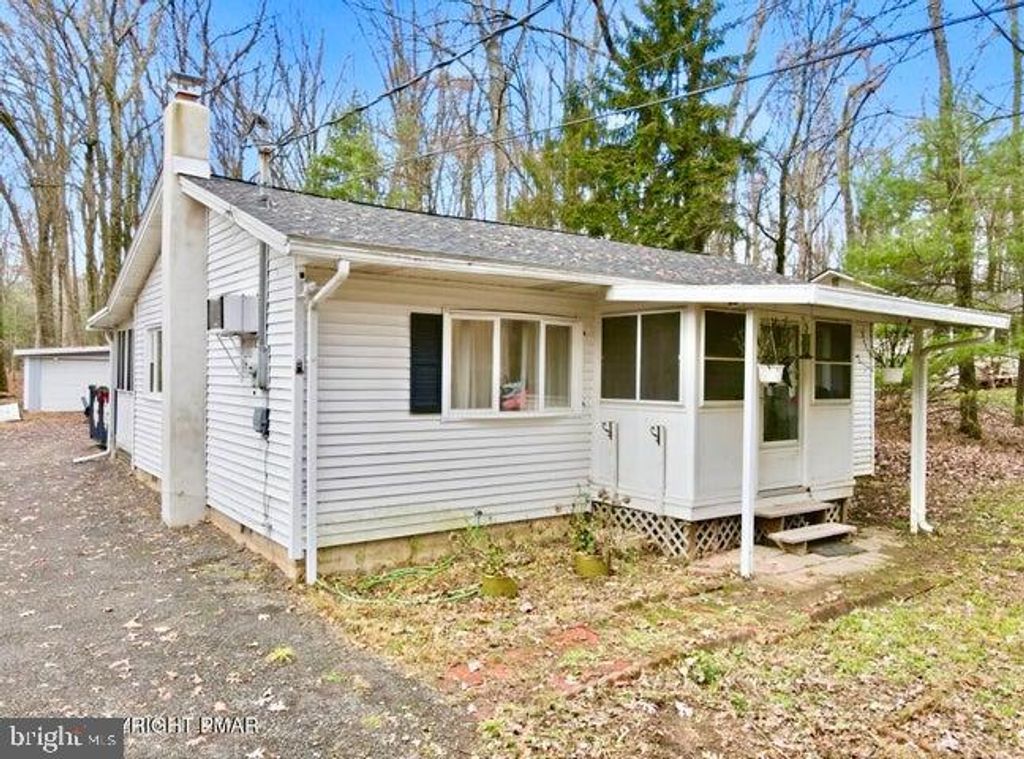 178 ASH LN, Kunkletown, PA 18058