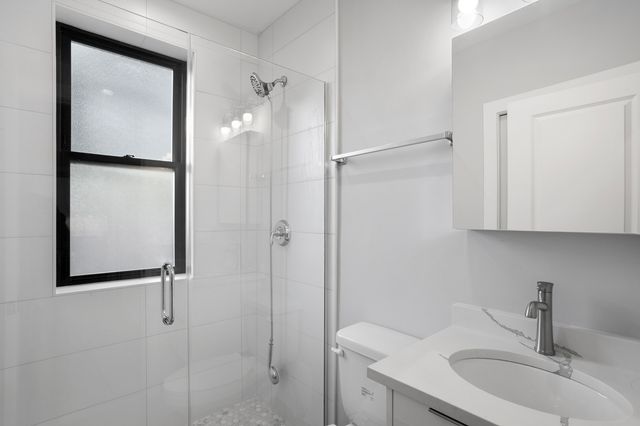 1552 W Juneway Terrace 1F, Chicago, IL 60626