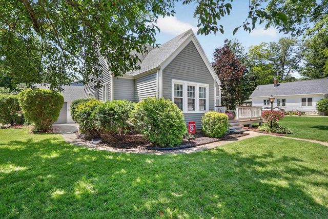 307 Lincoln Street, Evansville, WI 53536