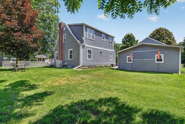 307 Lincoln Street, Evansville, WI 53536