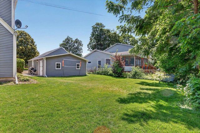 307 Lincoln Street, Evansville, WI 53536
