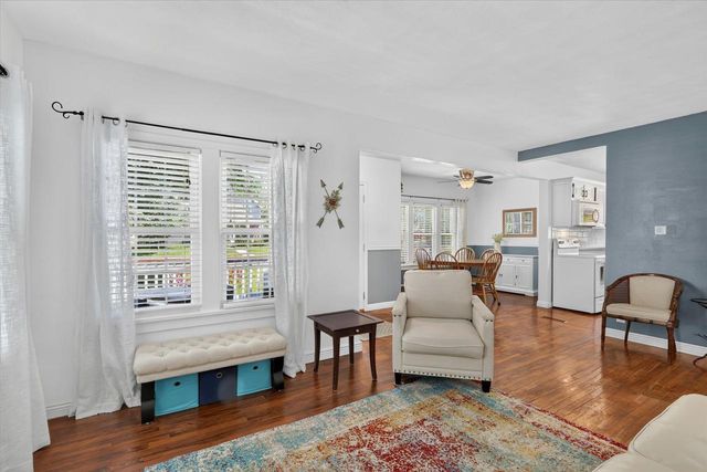 307 Lincoln Street, Evansville, WI 53536