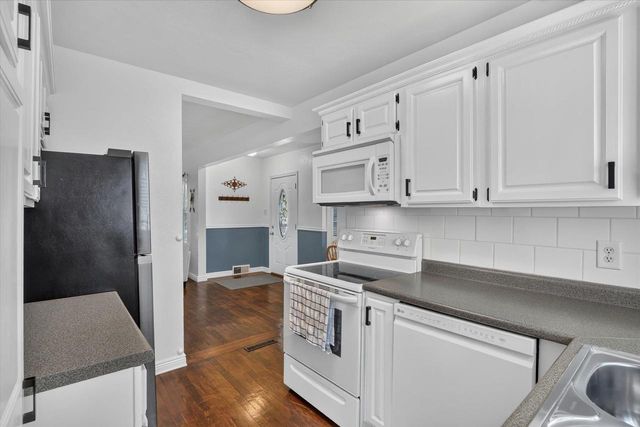 307 Lincoln Street, Evansville, WI 53536