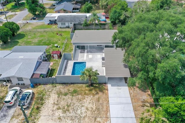 1558 DREXEL AVENUE NE, Winter Haven, FL 33881