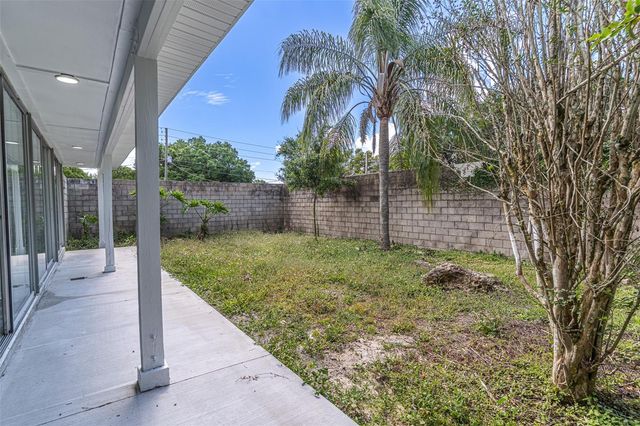 1558 DREXEL AVENUE NE, Winter Haven, FL 33881