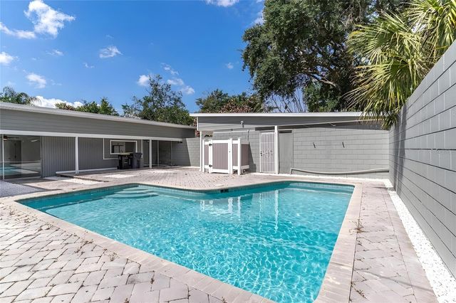1558 DREXEL AVENUE NE, Winter Haven, FL 33881