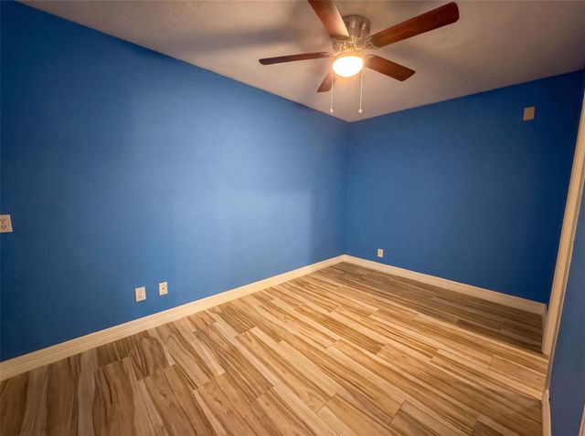 9314 Deanwood Street, Houston, TX 77040