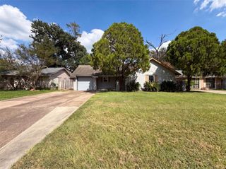 9314 Deanwood Street, Houston, TX 77040