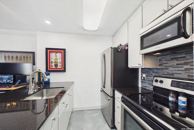 7701 Wurzbach Rd Apt 1803, San Antonio, TX 78229