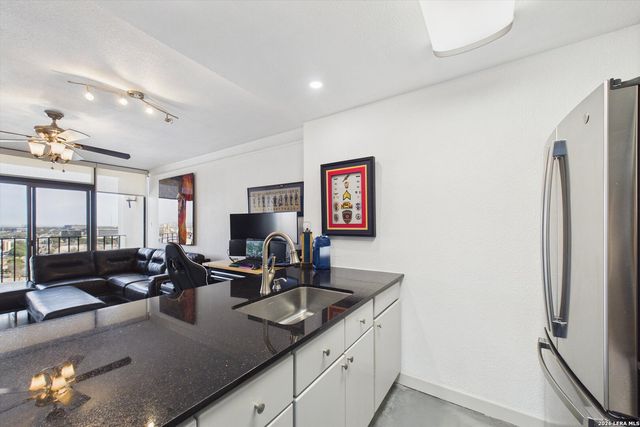 7701 Wurzbach Rd Apt 1803, San Antonio, TX 78229