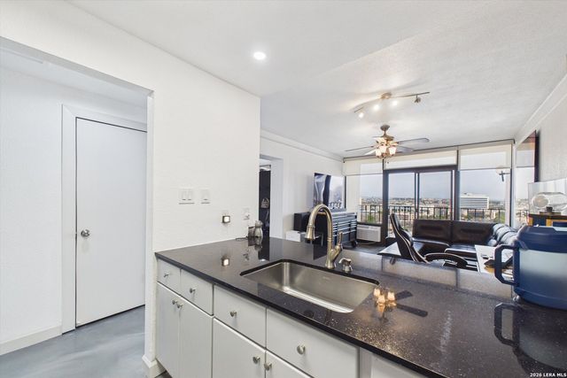 7701 Wurzbach Rd Apt 1803, San Antonio, TX 78229