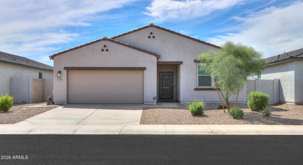 46905 W CANSADOS Road, Maricopa, AZ 85139 — exterior