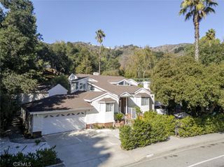 2255 E Chevy Chase Drive, Glendale, CA 91206