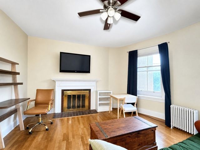 244 Beacon St 3C, Boston, MA 02116