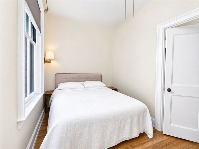 244 Beacon St 3C, Boston, MA 02116