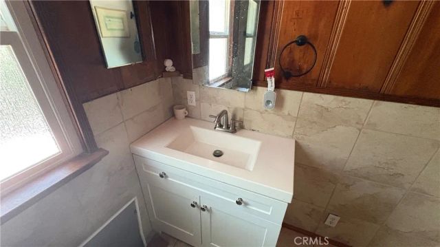 23808 Pioneer Camp, Crestline, CA 92325