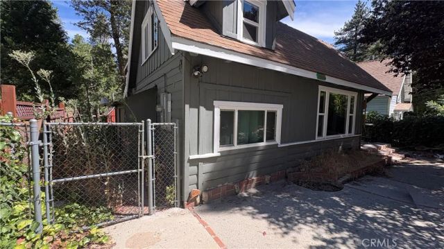 23808 Pioneer Camp, Crestline, CA 92325